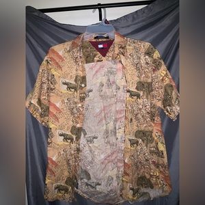 Tommy Hilfiger Men’s Button Up short sleeve shirt